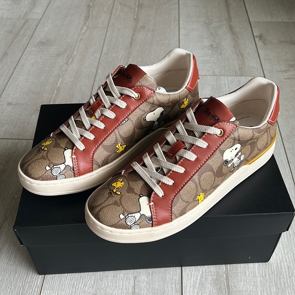 Coach X Peanuts Clip Low Top Sneaker - Picture 2 of 7